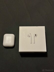 AirPods 2.gen s bezdrôtovým nabíjaním - 2