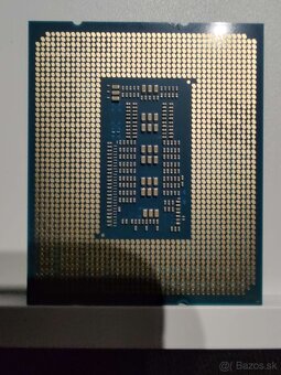 Predám NOVÉ CPU Intel - 2