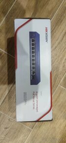 Predám Poe switch hikvision - 2