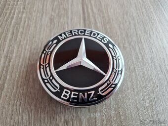 Stredová krytka hliníkového disku Mercedes-Benz - 2