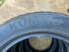 205/55 R17 zimné Kumho 6mm - 2