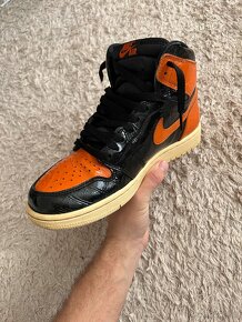 Air Jordan 1 Shattered Backboard 3.0 - 2