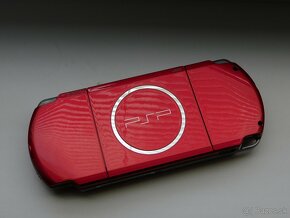 Playstation Portable 3000 Radiant Red - 2