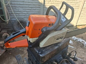 Stihl 250 - 2