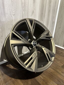 Audi  - orig.  ALU disky 5x112 R22 - 2