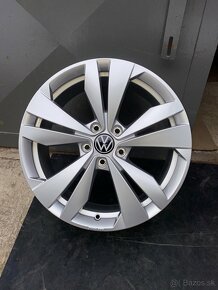 ✅ R18 ®️ Originál VW 5x112 ET50 ✅iD3 Golf Octavia atd - 2