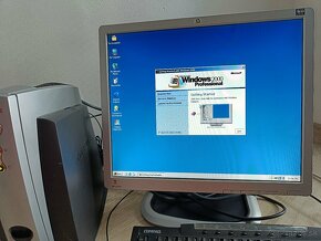 Windows 2000 - Compaq IPAQ 2.0 - RETRO zostava - 2