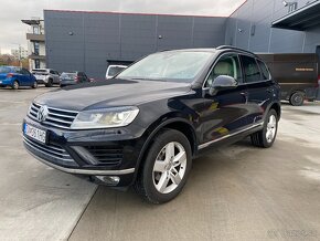 Volkswagen Touareg 3.0 TDI V6 4MOTION BMT Premium - 2