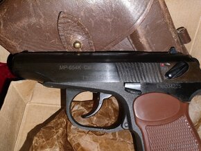 Makarov CO2 4,5 mm MP 654K  Uloženka - 2