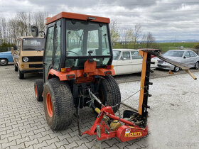 Traktor Kubota sT 30 4x4 + sekačka - - 2