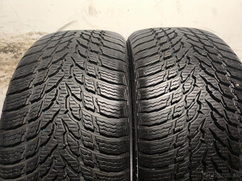 235/35 R19 Zimné pneumatiky Nokian WR Snowproof 2 kusy - 2