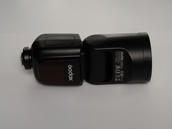 Godox V1O pre Olympus/Panasonic TTL HSS blesk - 2