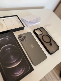 iPhone 12 Pro Max 256GB Space Grey - 2