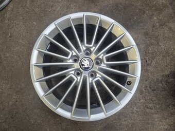 5x112 r17 ET46 x 8J elektróny ŠKODA, VW,SEAT,AUDI - 2