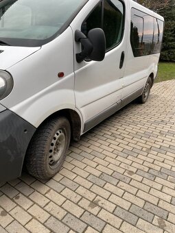 OPEL VIVARO 1.9 CDTI 2004 - 2