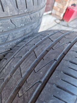 225/45-17 Hankook - 2