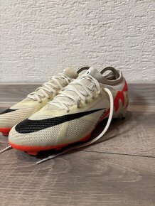 Futbalové kopačky  NIKE zoom mercurial PRO(druhá trieda) - 2