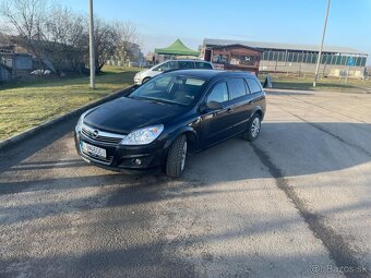 Opel Astra Caravan 1.9CDTI Enjoy - 2