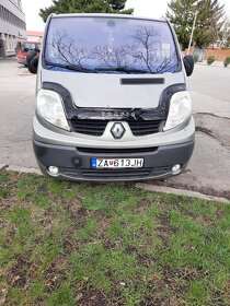 Renault trafic 2,5 tdi - 2