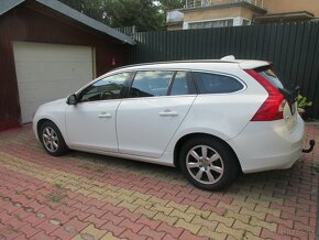 Predám Volvo v60 prvý majitel-Diesel - 2