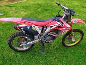 CRF 250 R 2008 - 2