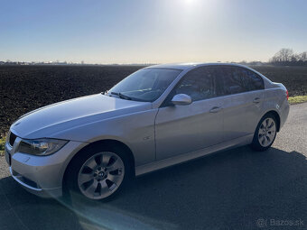 BMW E90 330xi 190kW A/T - 2