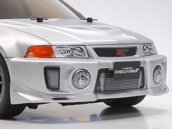 Tamiya Mitsubishi Lancer karoseria - 2