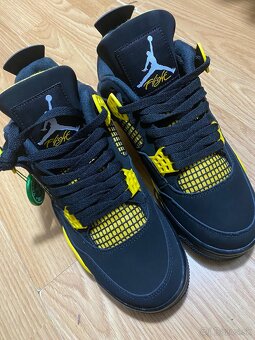 Jordan 4 Thunder nike 41 veľkosť nové - 2