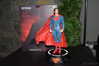 Zberatelska figurka Superman 1:10 - 2