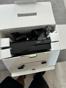 Xbox one 1TB + kinect - 2