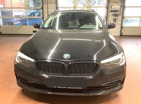 BMW 520d xDrive Sport Line, LED, NAVI, ŠPORT SEDADLÁ, ŤAŽNÉ - 2