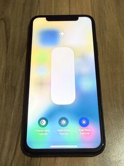 Predám Apple iPhone XS 64GB Black Stav Nového Telefónu - 2