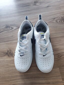 Tenisky Nike vel 40 - 2