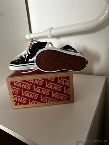 Vans - 2