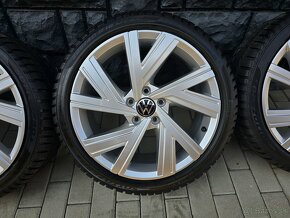 5x112 R18 VW Bergamo 225/40 R18 - 2