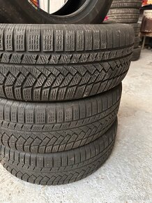 Zimne pneu 235/65 r17 - 2