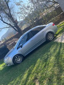 Fiat Linea 1.3jtd 66kw 2010 - 2