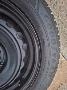 ZIMNÉ Goodyear UltraGrip 9+  185/65/r15 - 2