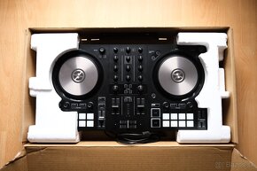 DJ Konzola Traktor Kontrol S2 MK3 - 2