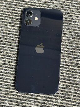 iPhone 12 128GB - black - první majitel - 2