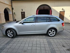 Škoda Octavia Combi 2.0 TDI M6 4x4 Elegance Navi Koža OrigKM - 2