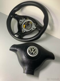 Volant GOLF mk4 R32 - 2