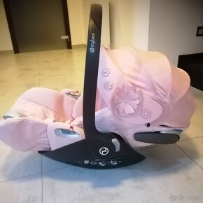 Vajíčko cybex priam 2022 simply flowers + otočná základňa - 2