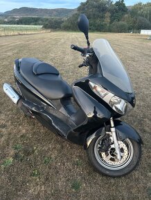 Suzuki Burgman 125 - 2