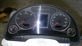 Audi A4 Avant B7 1,9 tdi /85kw/07/BRB/čierna -Nahr. diely - 2