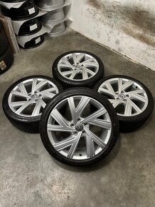 Sada kolies VW Golf 8 - Bergamo 5x112 R18 , 225/40/18 Bridge - 2