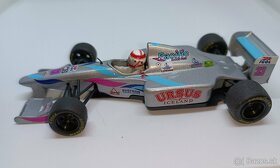 Predám model F1 v mierke 1:43 - 2