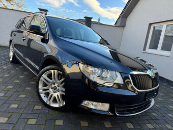 Škoda Superb Combi 3.6 FSI V6 4x4 Elegance DSG F1 260PS - 2