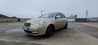 Hyundai Accent 1.5 CRDI - 2