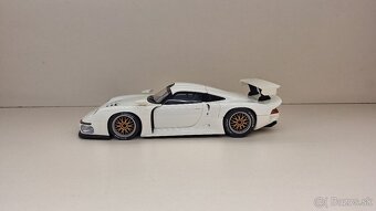 1:18 PORSCHE 911 GT1 - 2